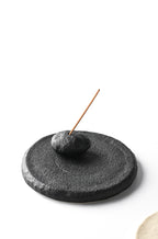 Black with Black Incense Holder - Momo's Time Swirl Ceramic Incense Holder