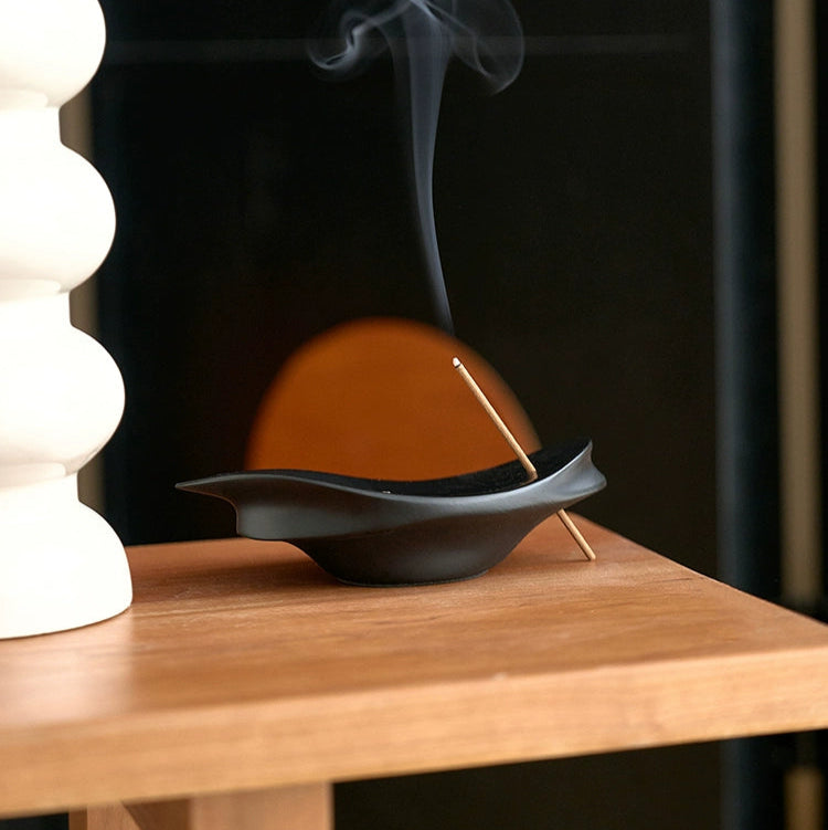 Leaf-shaped Incense Holder - MUSO LeafBoat Ash Catcher Incense Holder