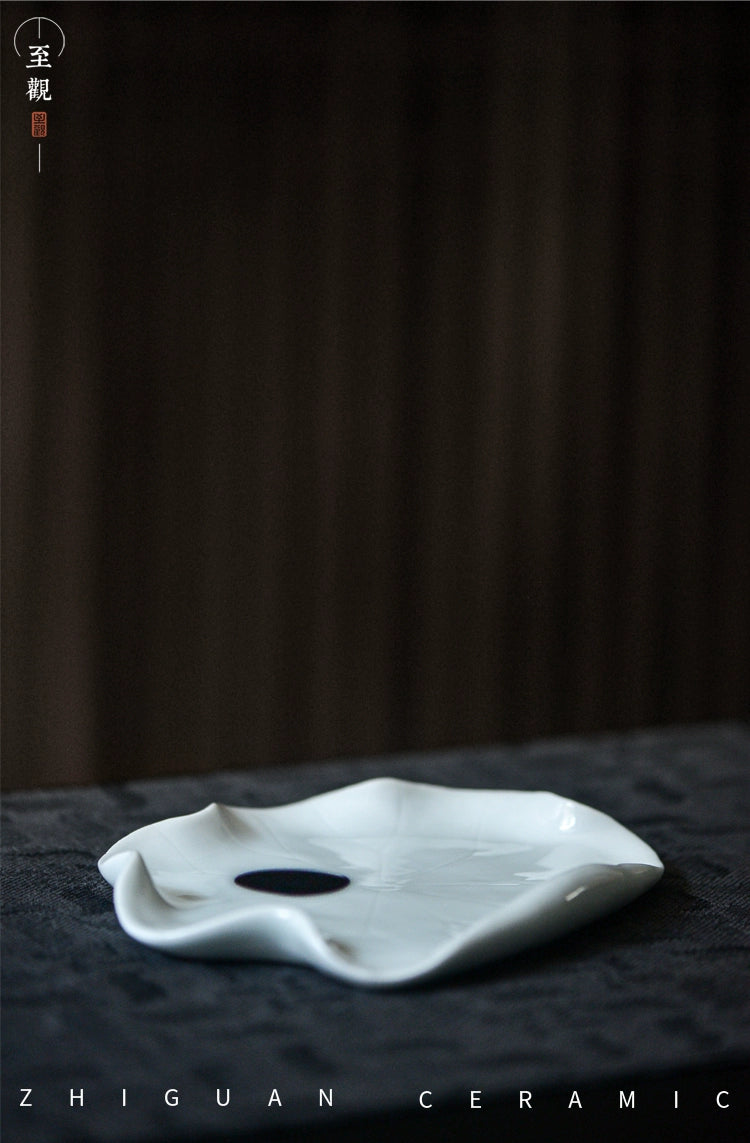 Zhiguan Lotus Leaf Ceramic Incense Holder