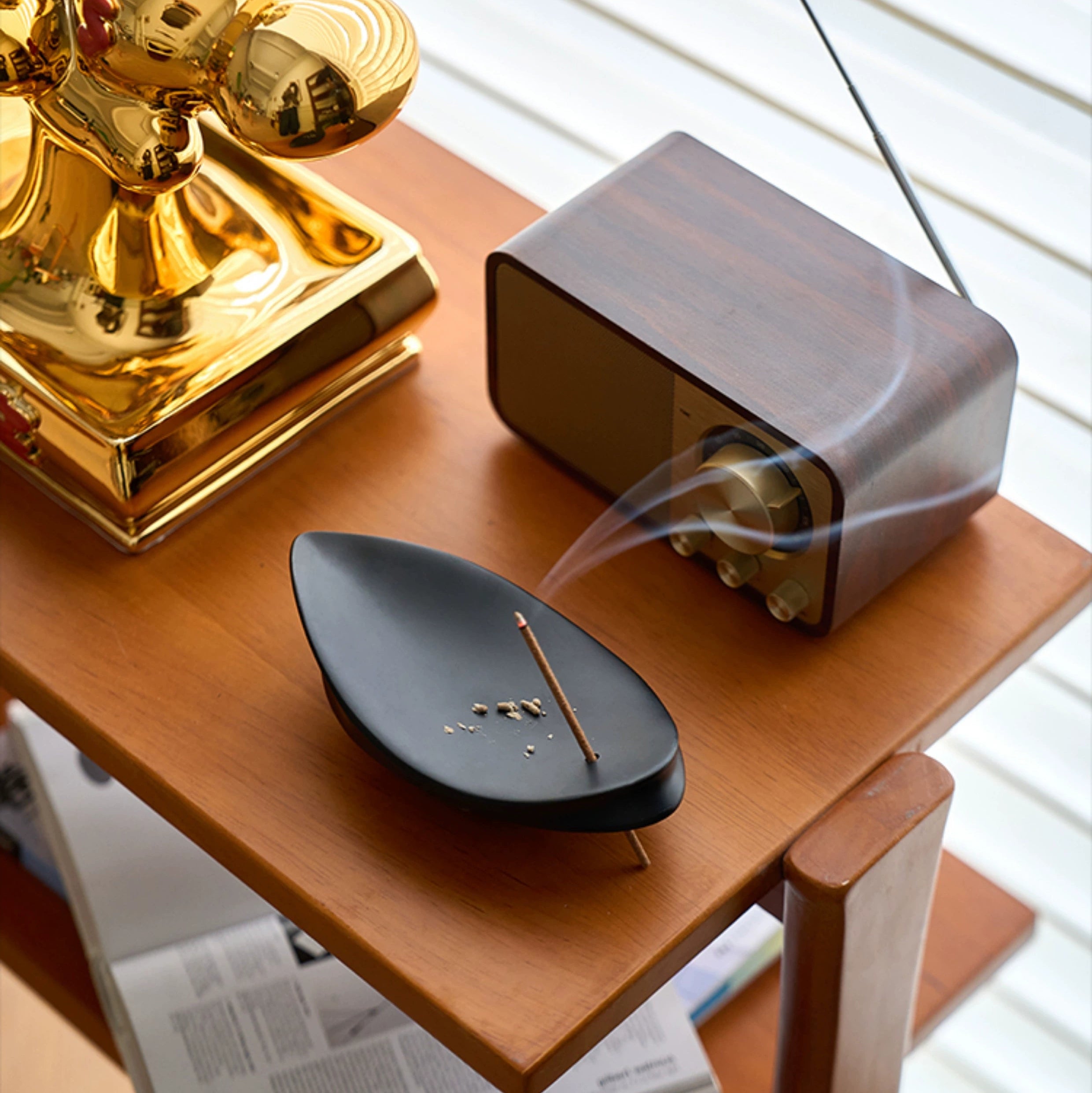 Leaf-shaped Incense Holder - MUSO LeafBoat Ash Catcher Incense Holder