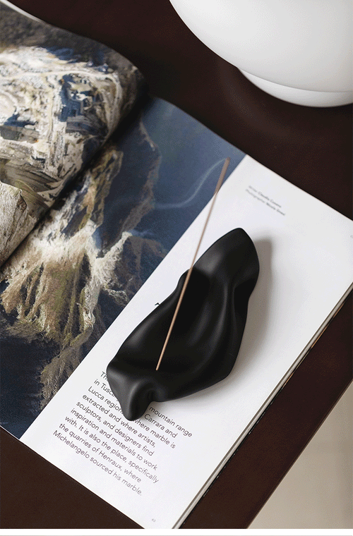 Black - Aura Resin Elegance Incense Holder