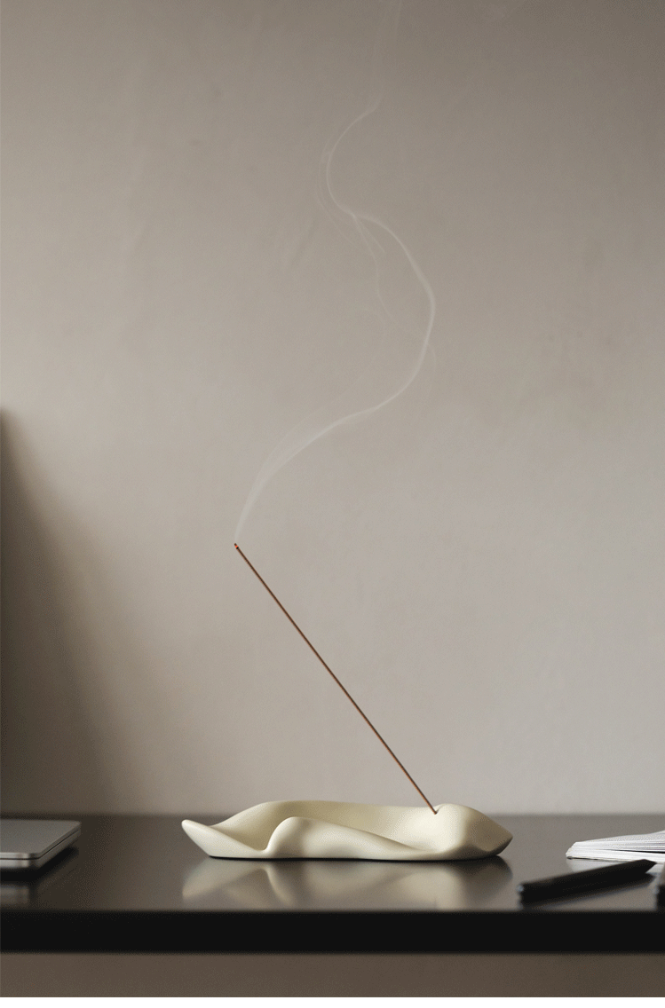 Sandy Beige - Aura Resin Elegance Incense Holder