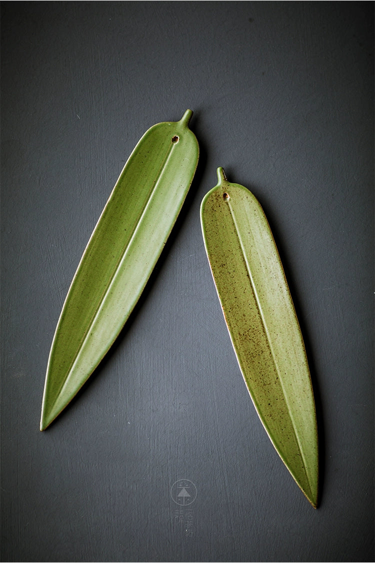 Ceramic Green Bamboo Incense Holder - Yige Bamboo Leaf Ceramic Incense Holder